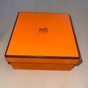 Authentic small Hermes empty box